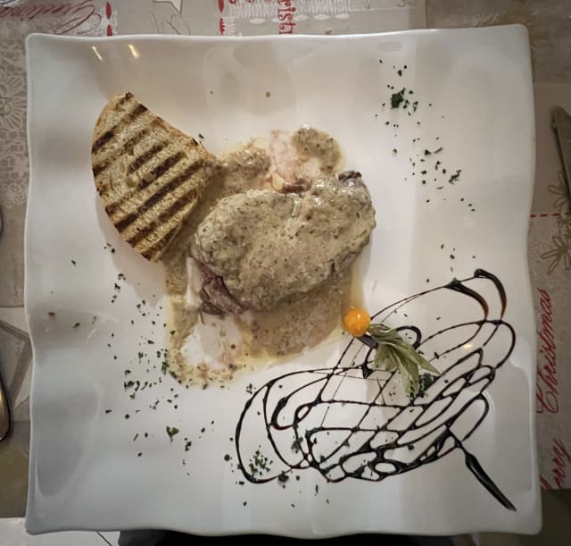 Filetto Di Fassona Alla Woronoff Con Crostone Di Pane - Il Minestraio Restaurant