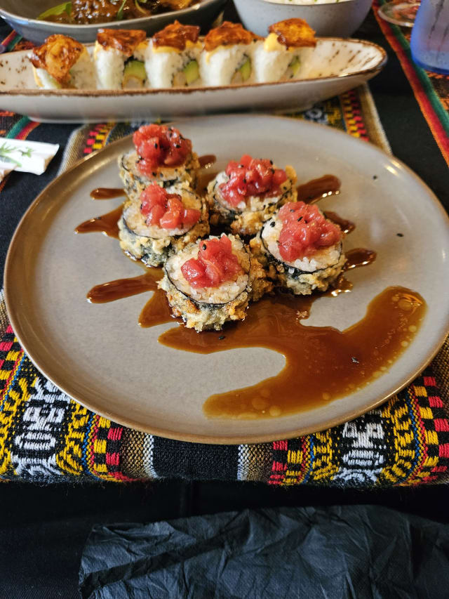 Roll crunch - Awki Nikkei-Peruano, Madrid