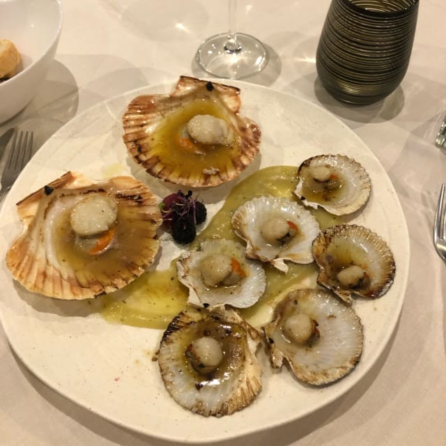 Infornata di Cape Sante e Canestrelli - Vineria Cicchetteria da Fulvio, Venice