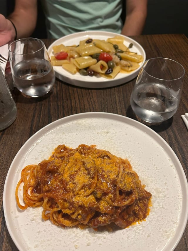 Tonnarelli all’amatriciana - Hosteria La Stazione, Rome