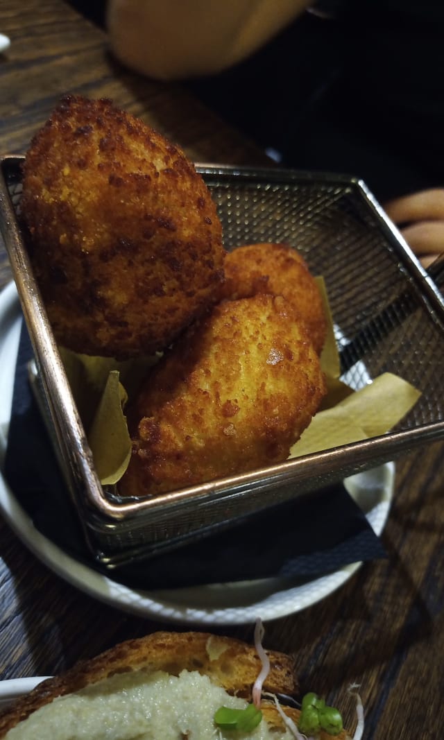 Fritto della tradizione - Hosteria La Stazione, Rome