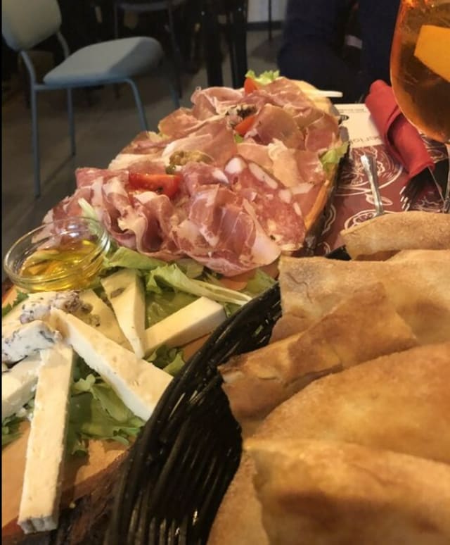 Gran selezione di salumi e degustazione di formaggi (x2 pers.)  - Primo Urban Bistrot - Cruderia Pinseria