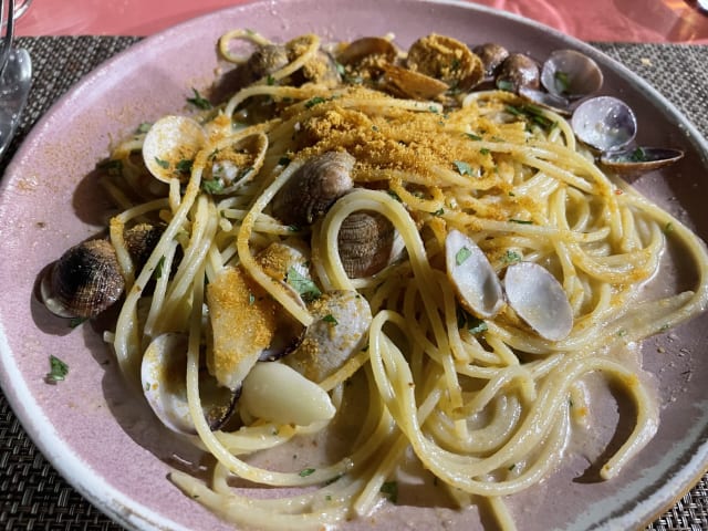 Spaghetti alle Vongole e Bottarga - Mix Risto Bottega Sarda, Rome