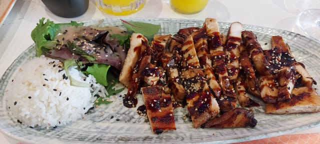 Pollo teriyaki - Miss Sushi - Las Tablas