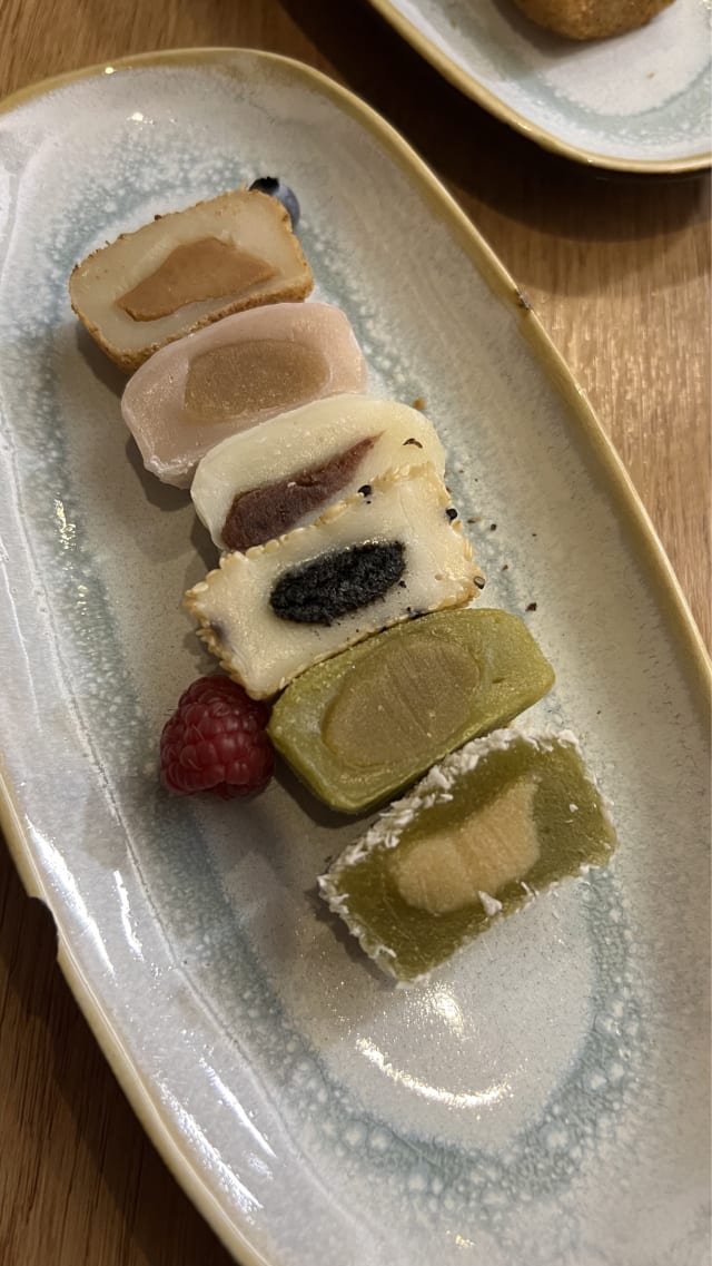 Daifuku - Manayaki, Montrouge