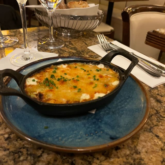 Petites ravioles gratinées au Parmesan - Le Flore en L'Ile, Paris