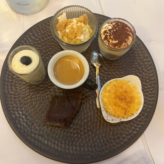 Café gourmand - Le Petit Marcel, Paris