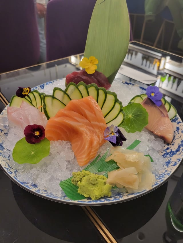 Sashimi misto 10pz - Japit Sushi Vietri Sul Mare