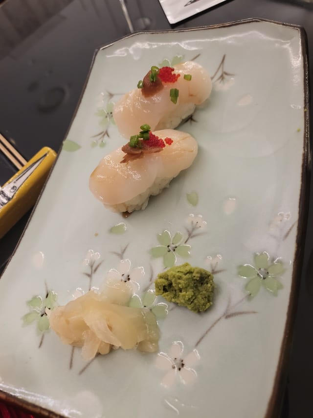 Nigiri Hotate - Japit Sushi Vietri Sul Mare