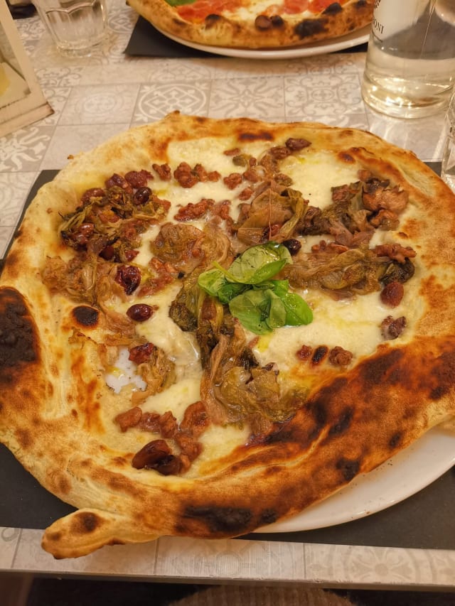 La parmigiana  - Dai Borboni, Turin