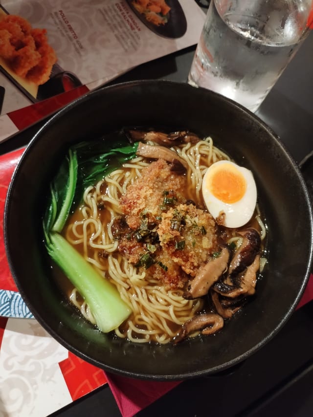 Ramen chicken fried - Manyi La Spezia