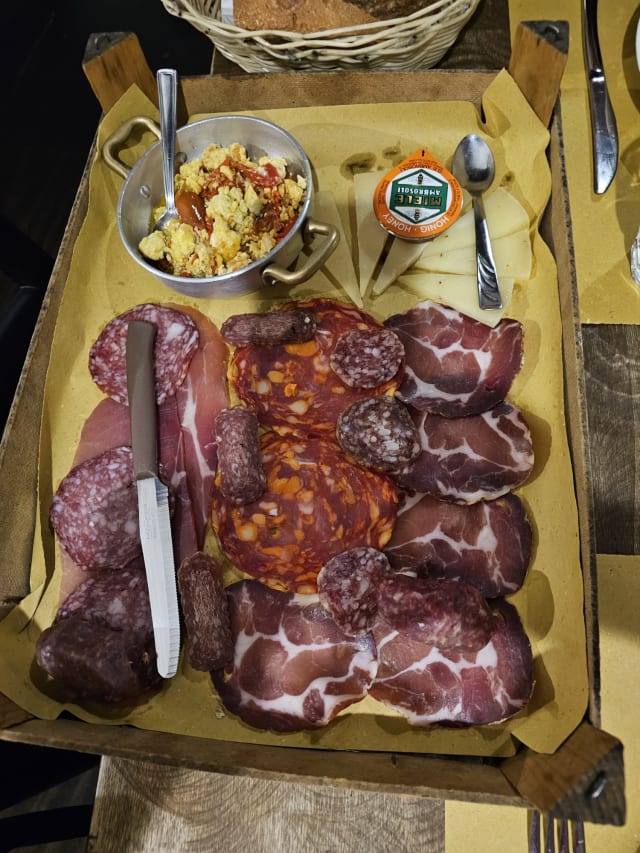 Antipasto del pastore (consigliato per 2 persone) - L'Arrosticinaro, Rome