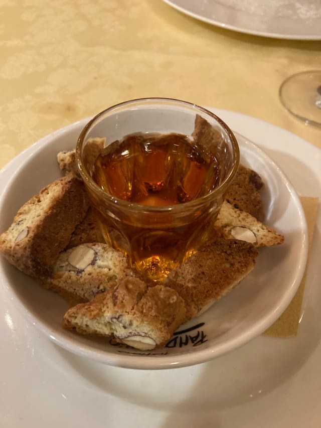 Cantucci e vin santo - Trattoria Pandemonio, Florence