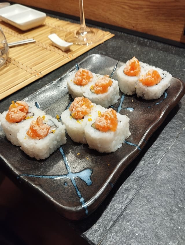 Hiroshima  - Lounge Sushi - 100% Italiano