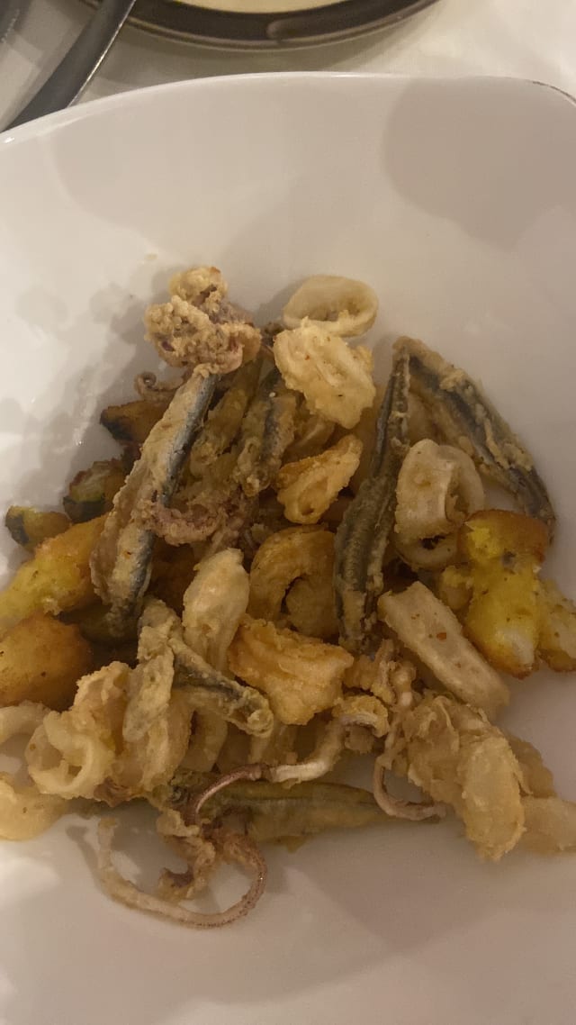 Gran fritto 081 - Taverna 081