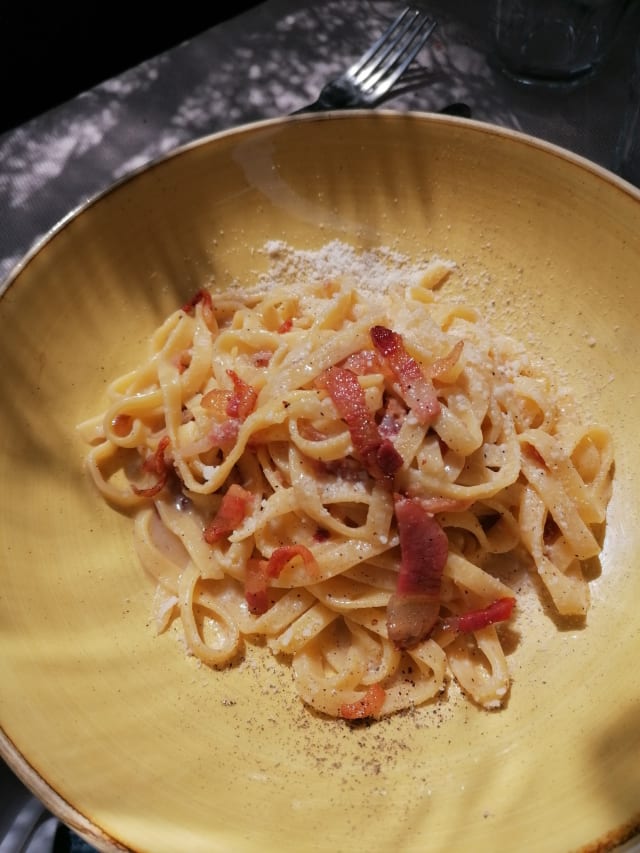 Tagliatelle alla gricia carciofata - Hostaria del Roody, Rome