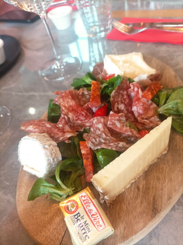 Planche de charcuteries/fromages - L'Essentiel