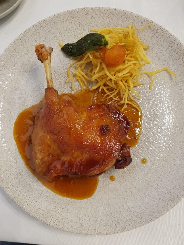 Confit de pato a la naranja - El Barrio de San Roque Cartagena