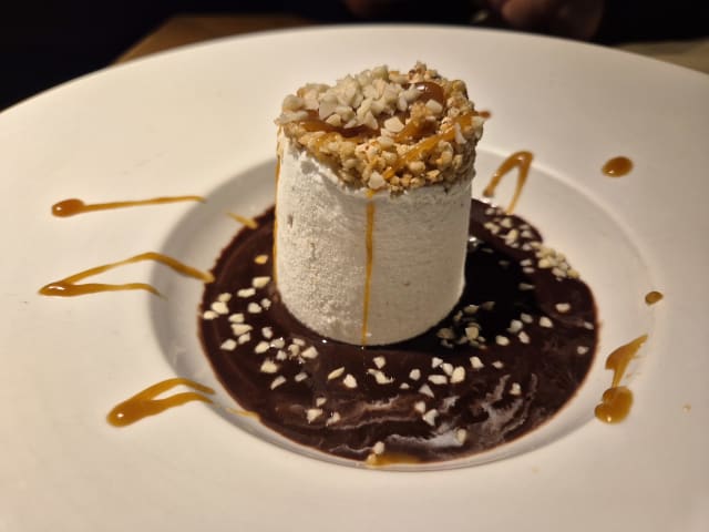 Semifreddo al torrone  - Ristorante il Posto