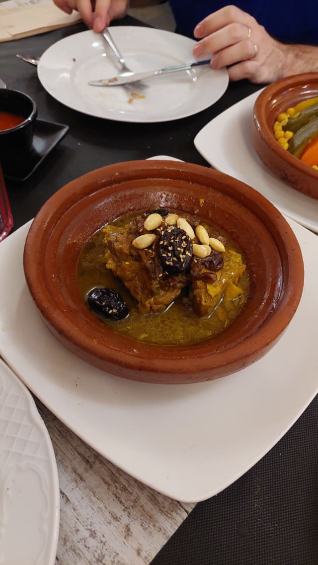 Tayin de cordero halal aromatizado - Halal Marrakech