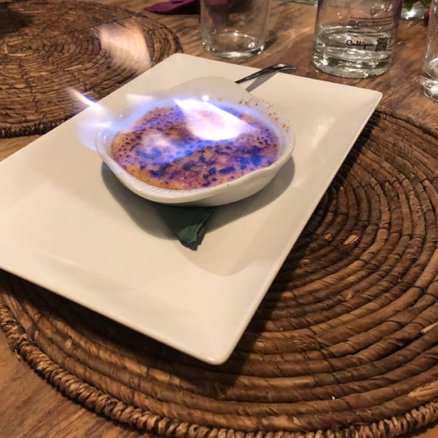 Crema catalana - La Locanda, Tirrenia