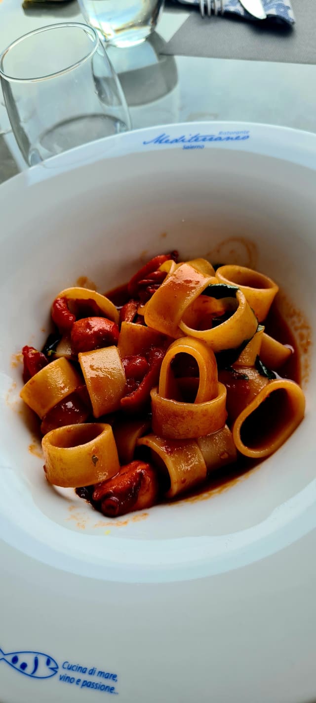 CALAMARATA AL RAGU DI POLPO - Ristorante Mediterraneo Salerno, Salerno