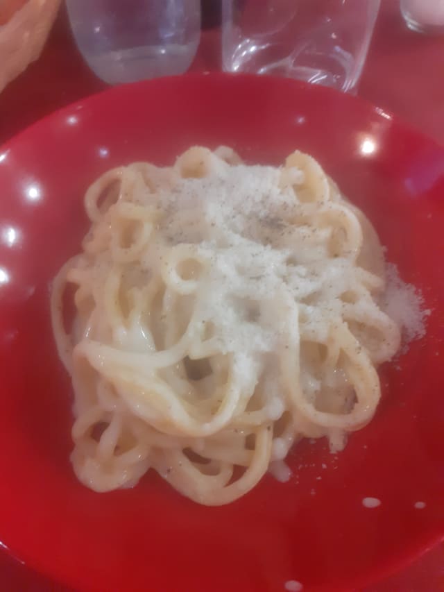 Tonnarelli cacio e pepe - Trattoria Bella Roma, Cagliari