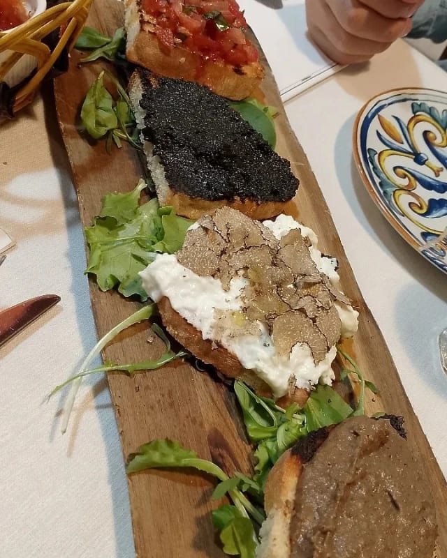 Crostini misti - Cacio & Pepe - Via Nazionale, Florence