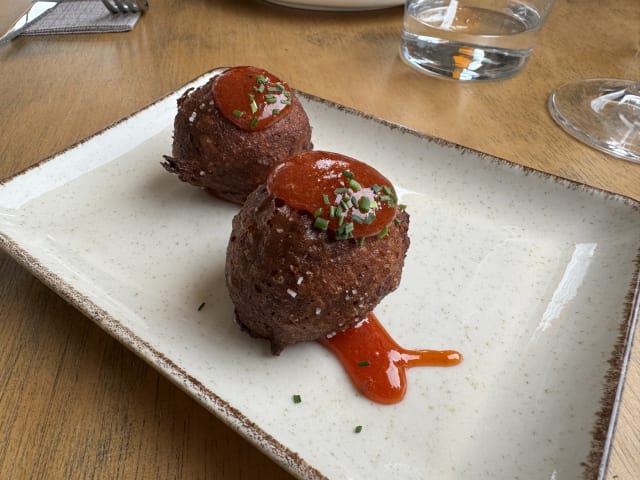 Buñuelo de queso con mermelada de tomate (unid) - Viterra , Sant Andreu De Llavaneres