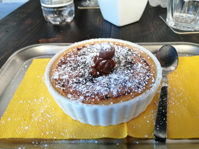 Creme brûlée  al dolce di latte  - Pampa gourmet, Milan