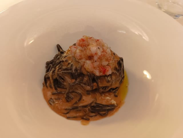 Tartare di tonno rosso, vincotto e pomodoro disidratato - Le Mura Restaurant