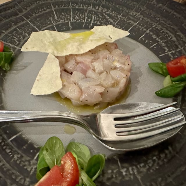 Tartare di pesce bianco con olive taggiasche e avocado - Il Ristoro, Rome