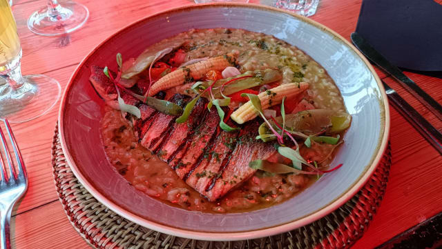 Robalo e risotto à bulhão pato - Kais