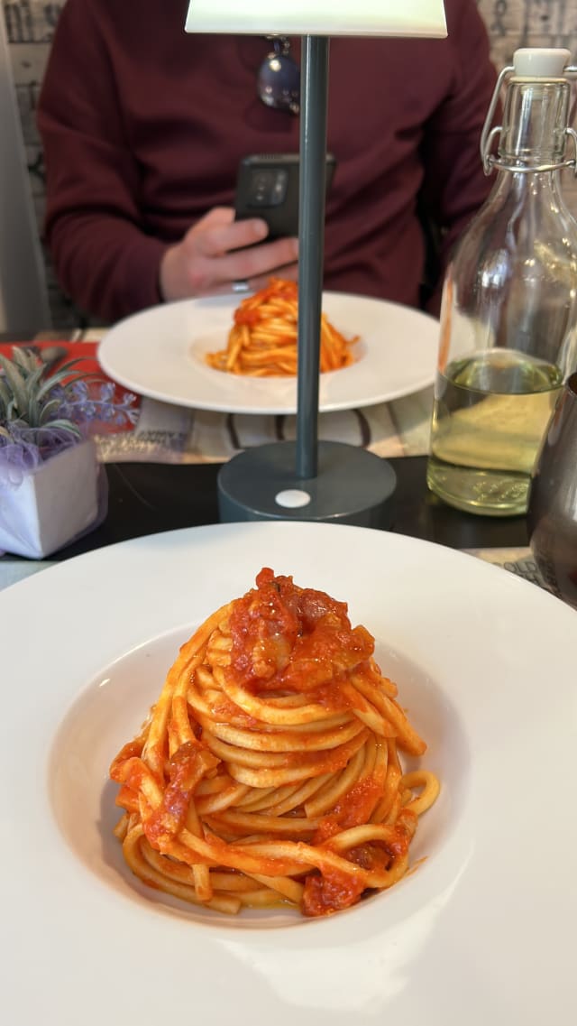 umbrichelli amatriciana - Ristoria dei Monaldeschi