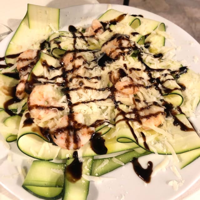 Carpaccio di zucchine, grana e gamberi con balsamico - Antichi Sapori