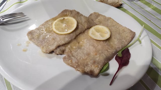 Scaloppine sfumate con vino e limone - Piccolo Paradiso