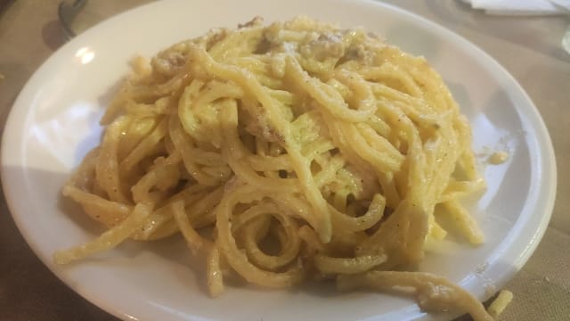 Festività Selezione Piatti tipici romani - Carbonara - La Fraschetta di Barbablù, Rome