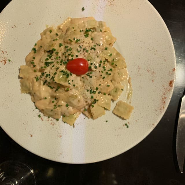 Ravioles du dauphiné a la creme de ciboulette - Le Clin d'Oeil, Paris