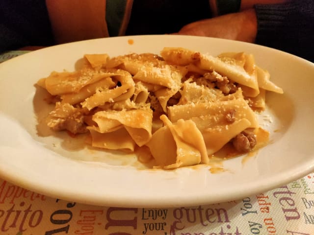 Maltagliati alla pasta di salame - L'Osteria Del Ponte