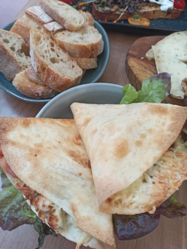 Quesadillas jambon cheddar  - La Bringuerie, Toulouse