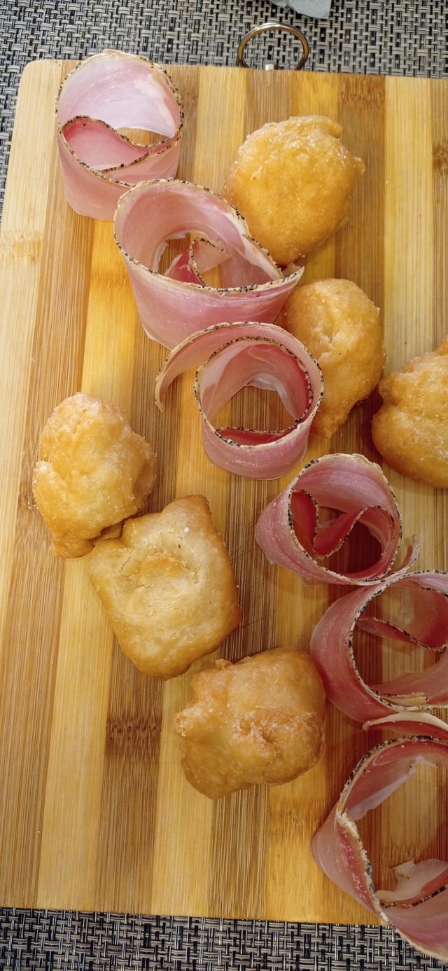 PROSCIUTTO E PASTA FRITTA - Locanda Pisani All'uscio, Pisa