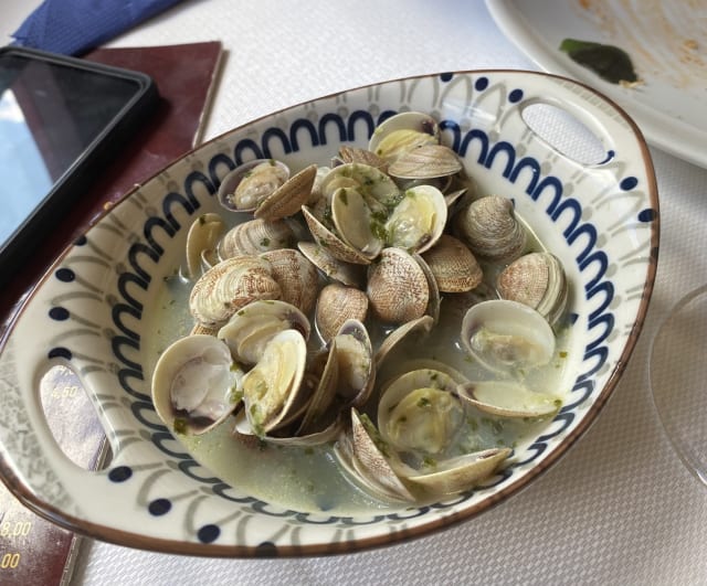 Sautè di vongole  - Osteria Numero 5