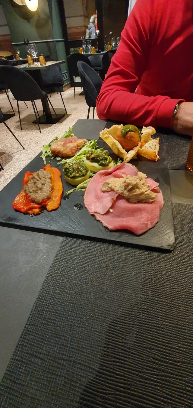 Antipasto  del duomo bistrot - Duomo Bistrot "le vie del sale"