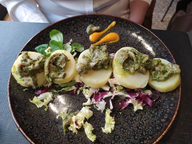 Cestino di sfoglia con Acciughe del Cantabrico con bagnet verde  - Duomo Bistrot "le vie del sale", Turin