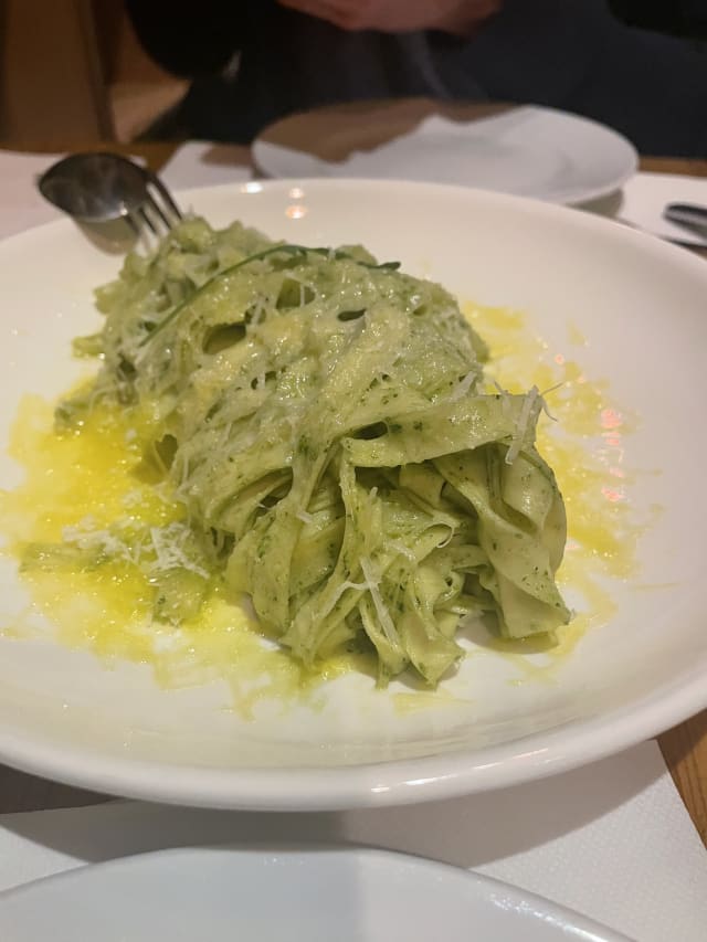 Pasta Fresca con Pesto - Story, Barcelona