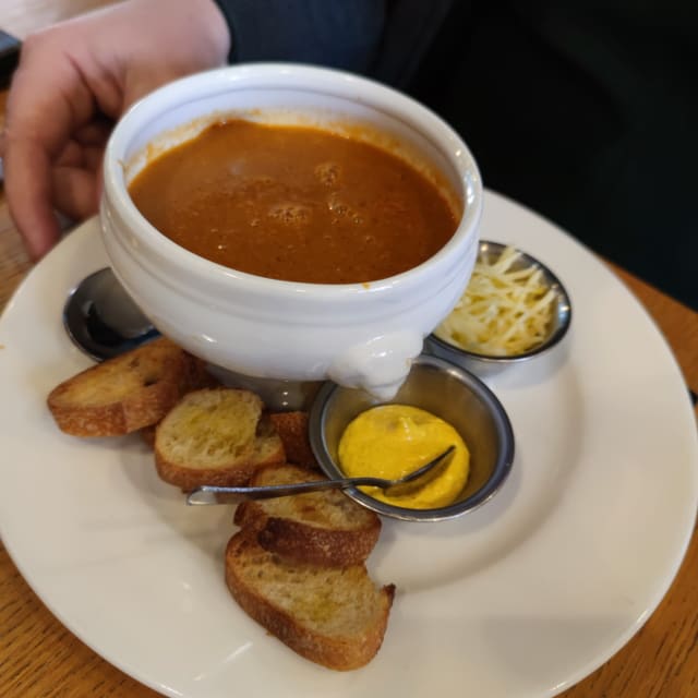 Soupe de Poissons de Roche - Vin et Marée Murat - Pte de St Cloud- Exelmans, Paris