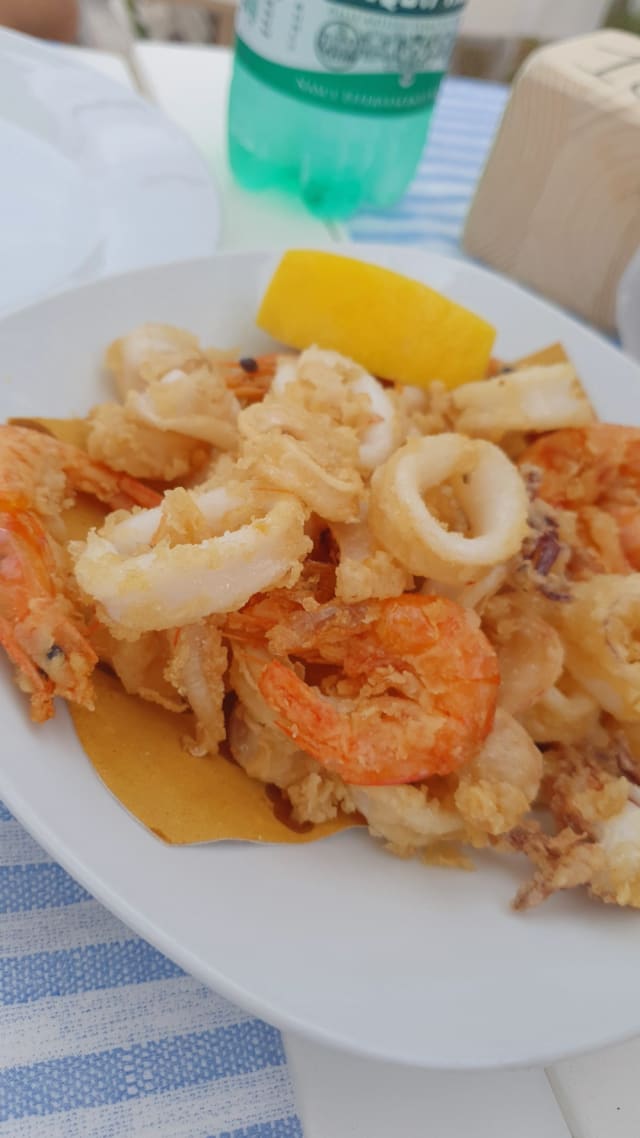 Frittura di Calamari e Gamberi - Playa Cafè -  Blanka , Pomezia