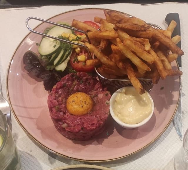 Tartare de Bœuf Charolais aux Couteaux, Préparé Minute - Le Duo D&S, Paris