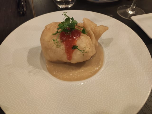 Baccalà in tempura crema di ceci e finocchietto selvatico - VALERIO ( RISTORANTE DI PESCE), Rome