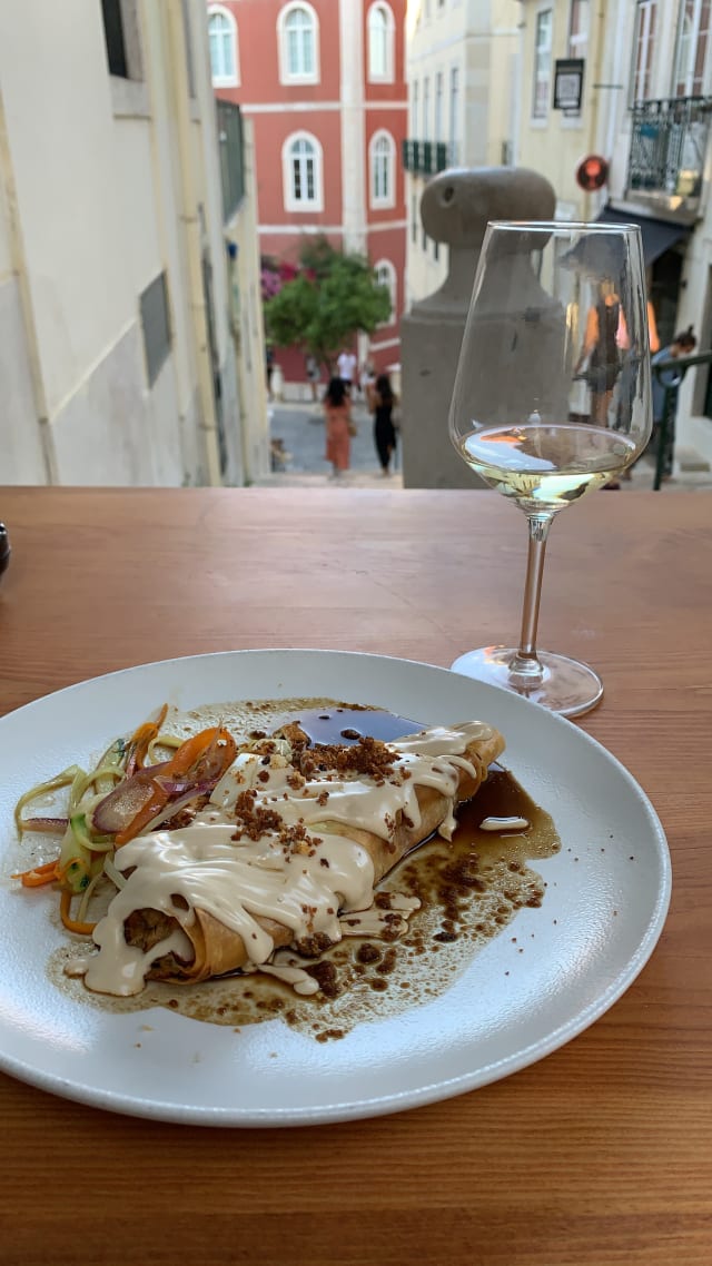 Frango, pasta e legumes - Oficina do Duque, Lisbon